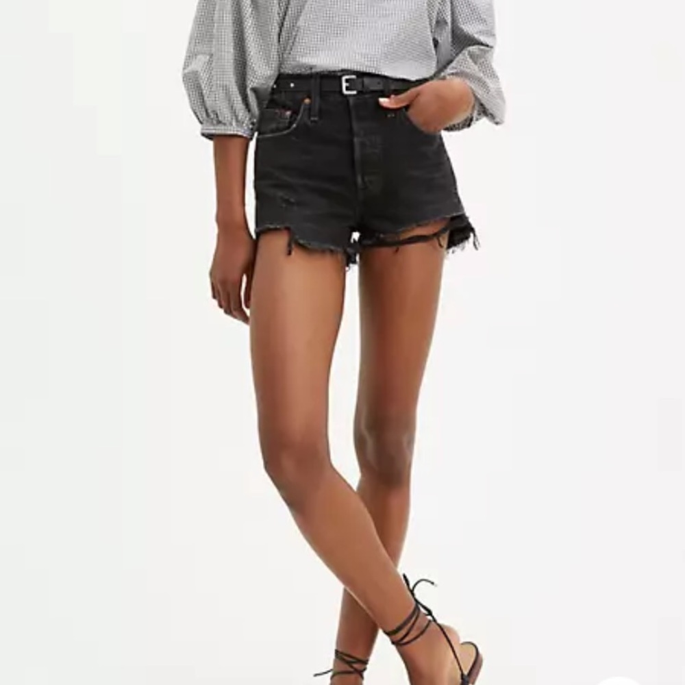 Levis Denim Shorts s 24